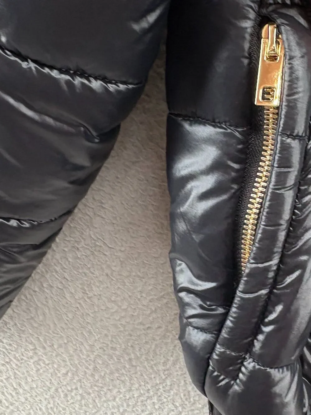 Aviator Nation Bolt Luxe Apres Puffer Jacket Black S